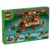 Конструктор LEGO Minecraft Будинок у формі жаби 400 деталей (21256)