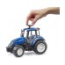 Масштабна модель автомобіля Bruder Трактор New Holland T5.120 (02184)