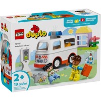 Конструктор LEGO DUPLO Town Швидка допомога та водій (10447)