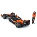 Масштабна модель автомобіля Bburago Автомодель з фігуркою - McLaren MCL38, 1:24 (18-28040)